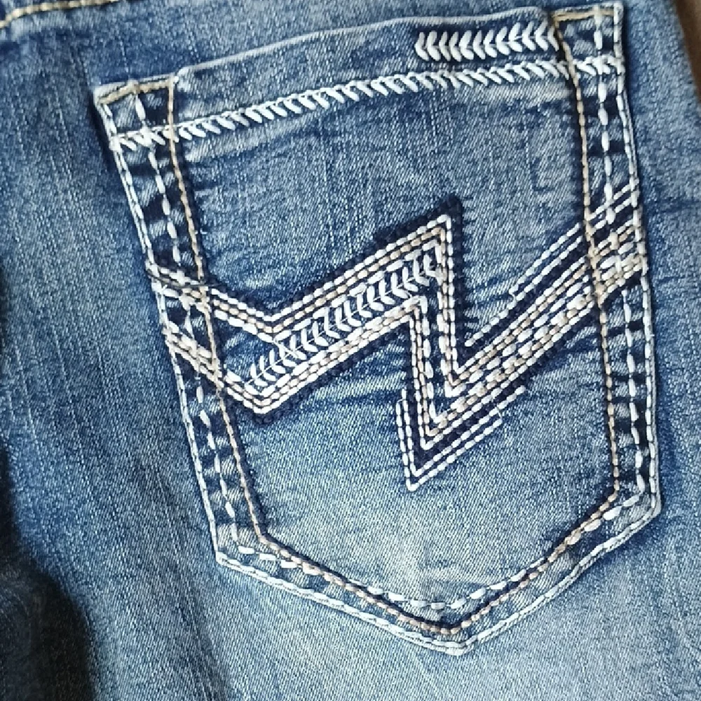 True Luck Jeans Classic Light Blue Men's Straight Jeans 30 X 32 - Picture 8 of 10